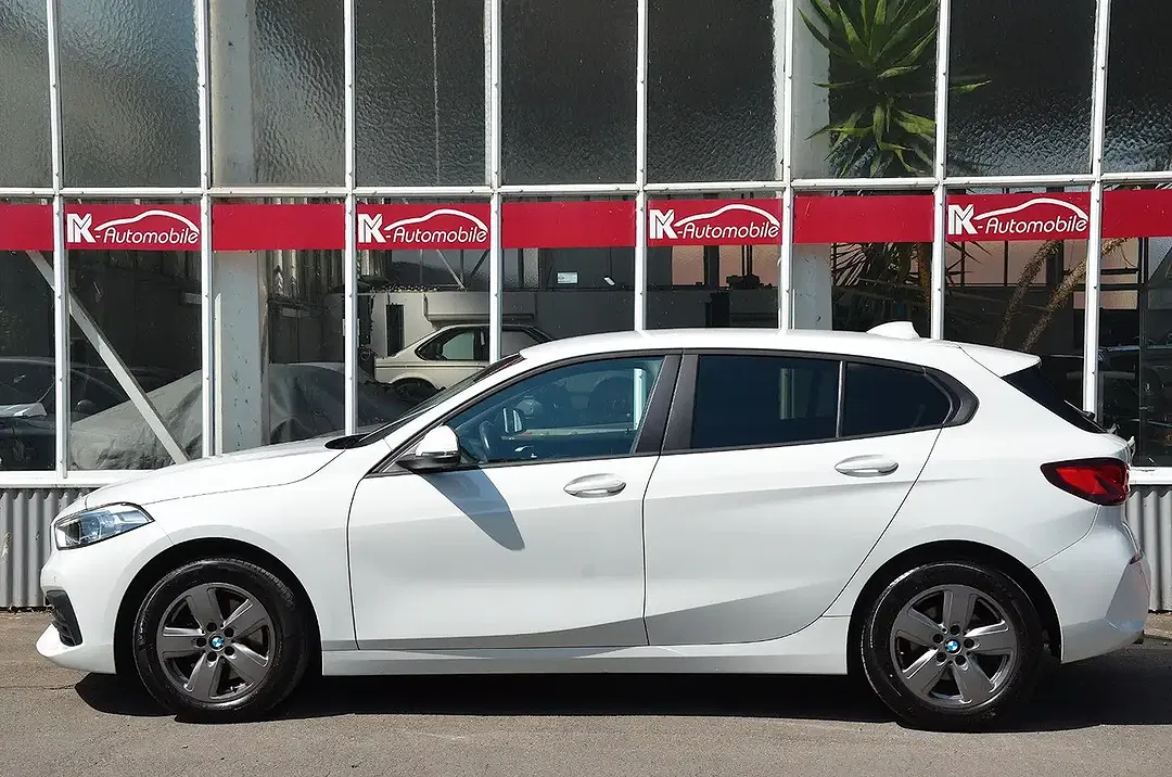 BMW 118 - Thumbnail 11