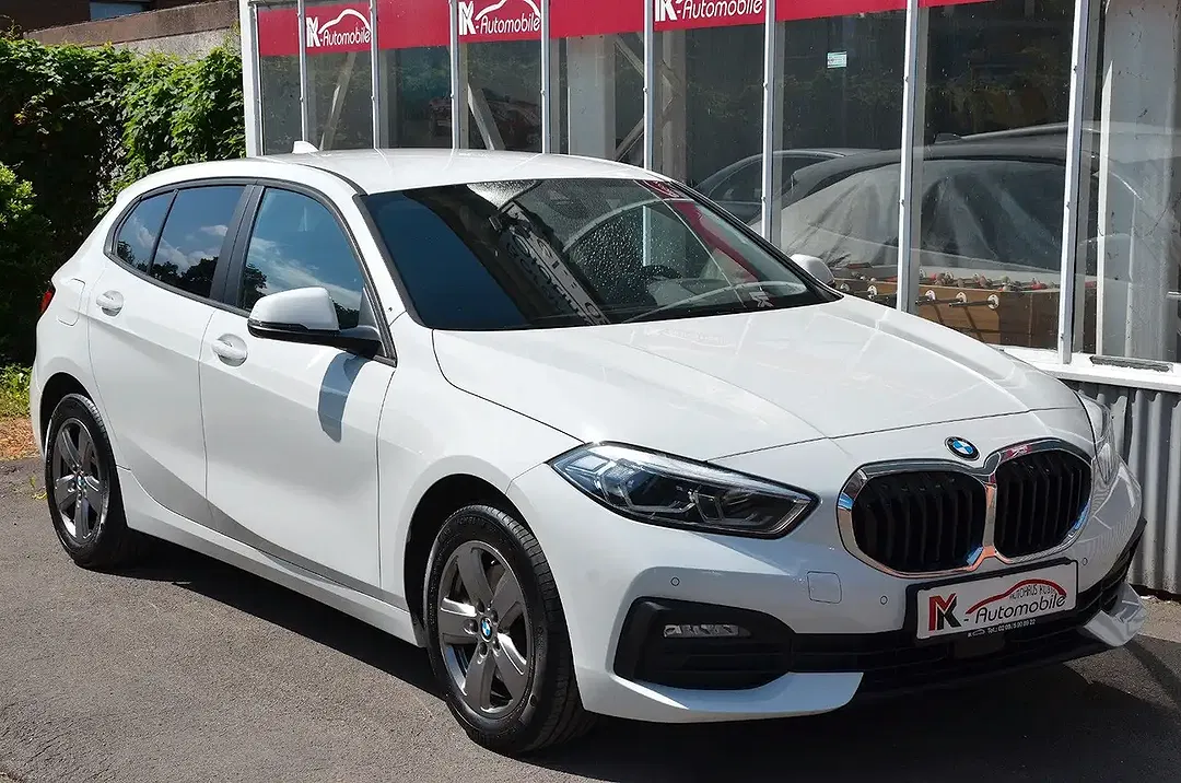 BMW 118 - Thumbnail 3