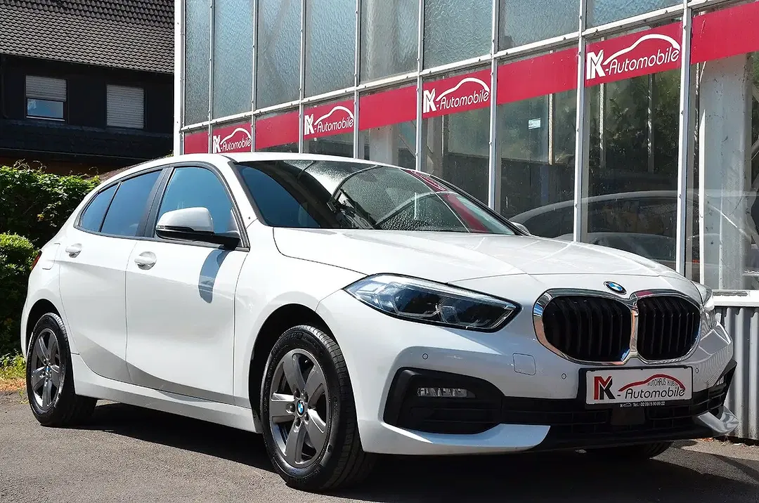 BMW 118 - Thumbnail 4