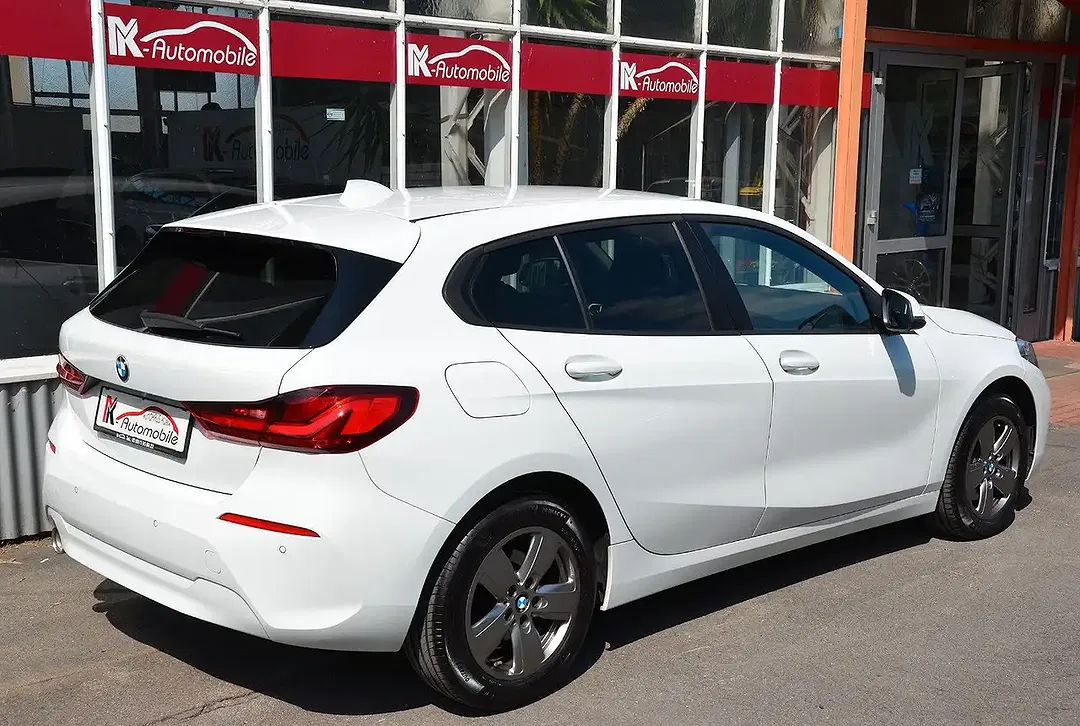 BMW 118 - Thumbnail 5