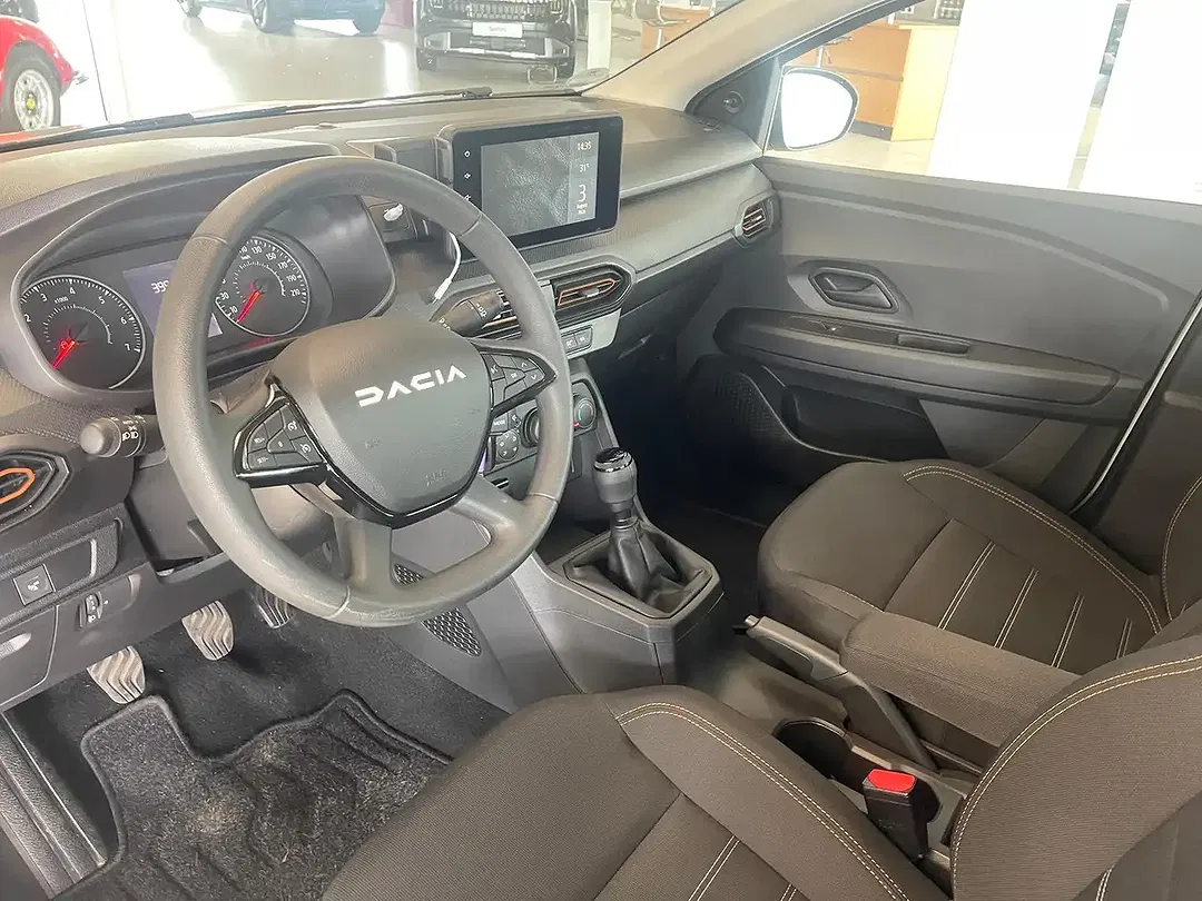 Dacia Sandero - Thumbnail 11