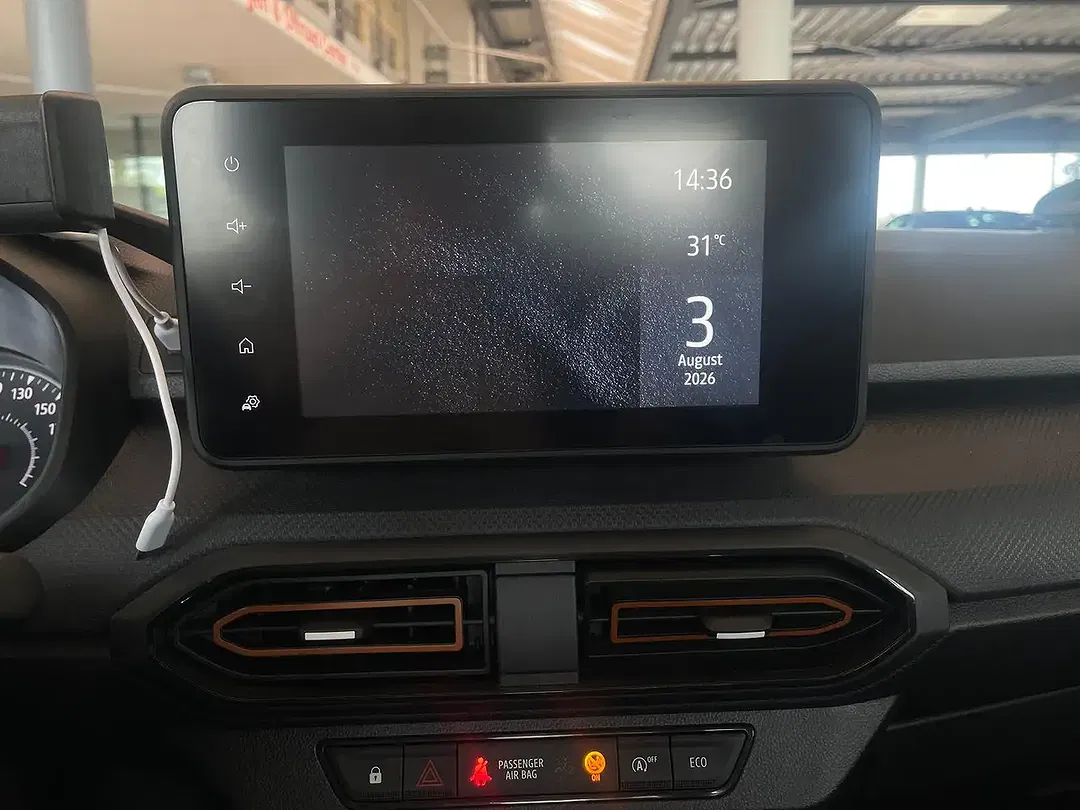 Dacia Sandero - Thumbnail 13