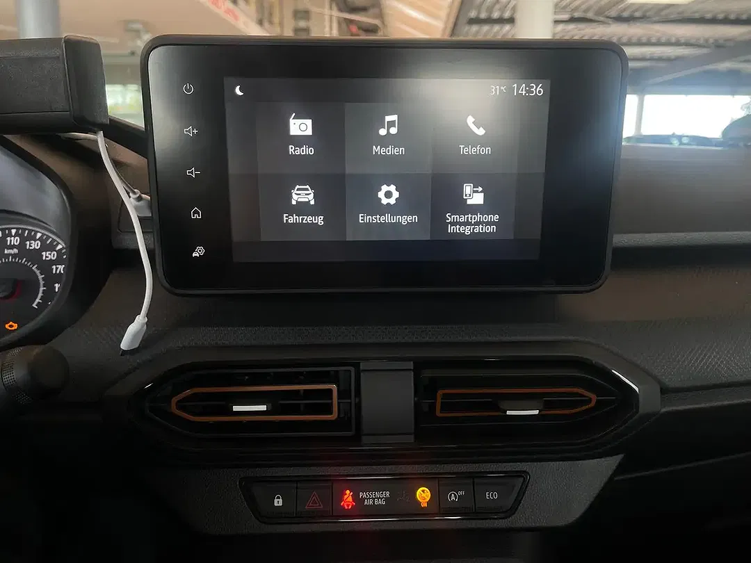 Dacia Sandero - Thumbnail 14