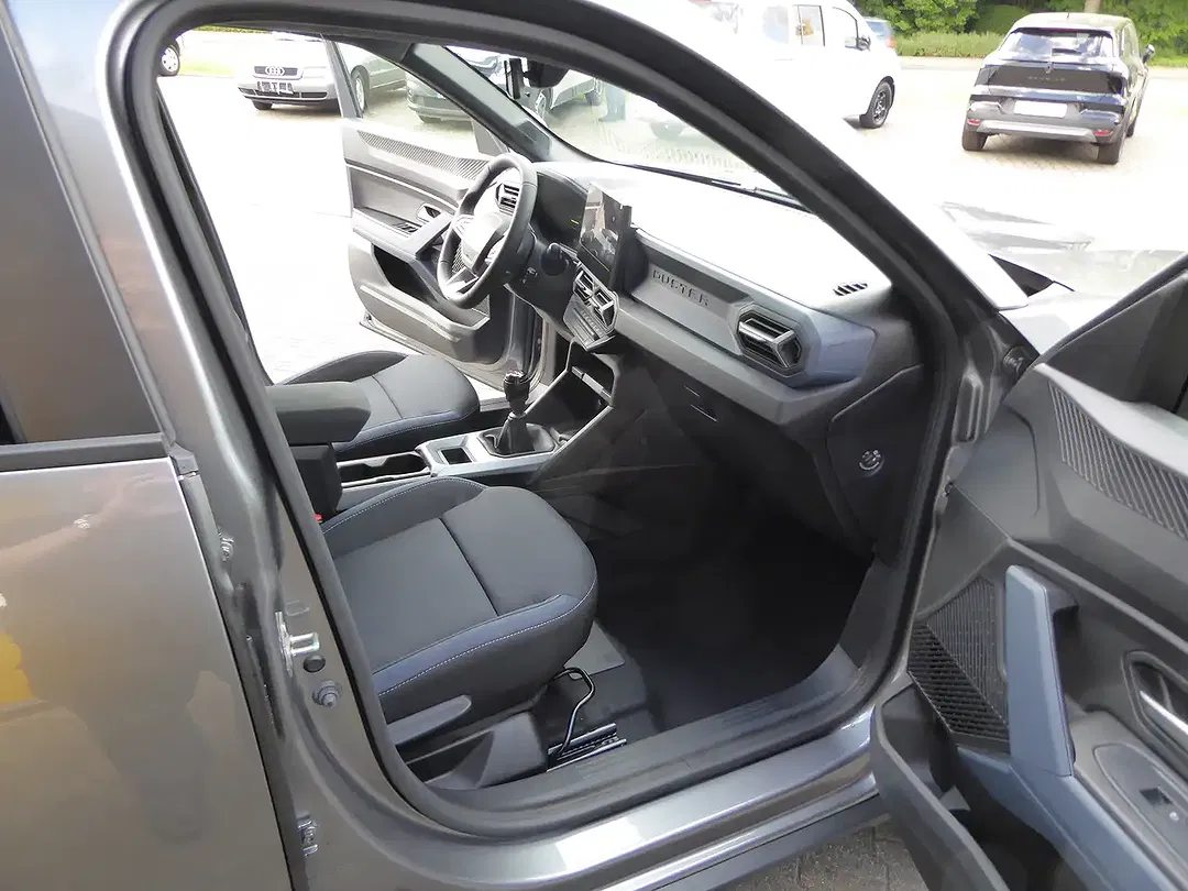 Dacia Duster - Thumbnail 11