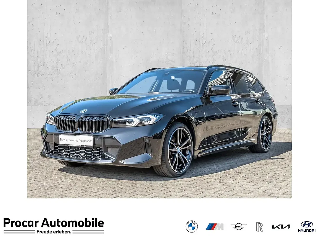BMW 330 - Afbeelding 1