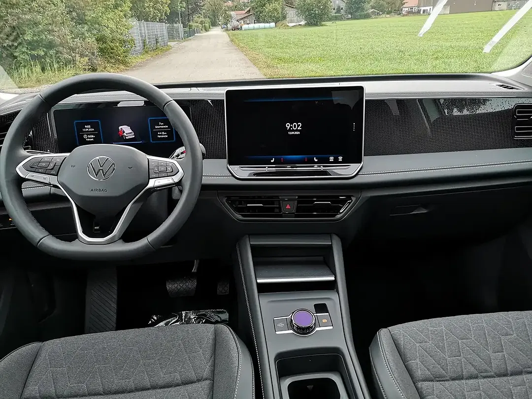 Volkswagen Tiguan - Thumbnail 5