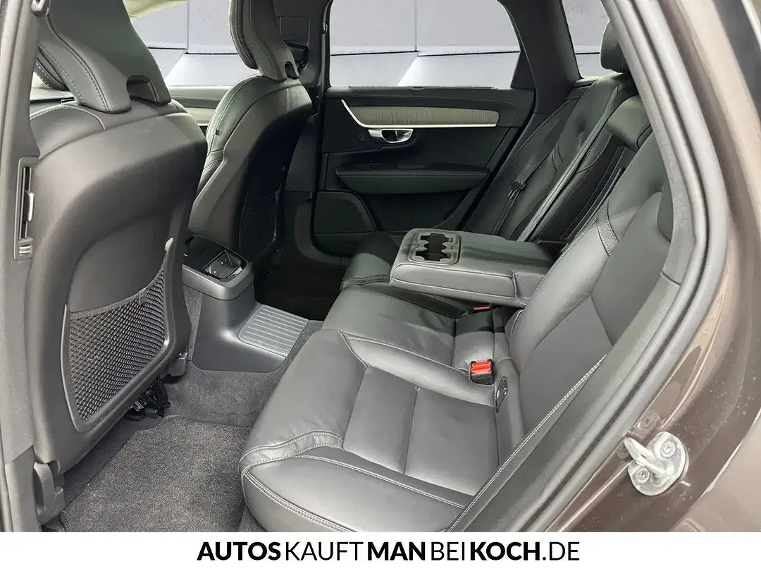 Volvo V90 - Thumbnail 6
