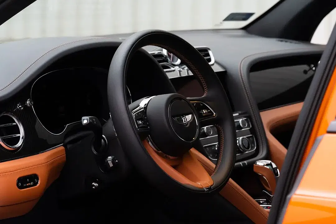 Bentley Bentayga - Thumbnail 14