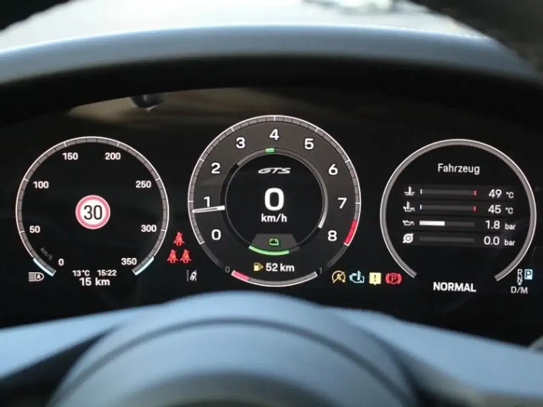 Porsche 992 Carrera 4 GTS Cabriolet - foto 15