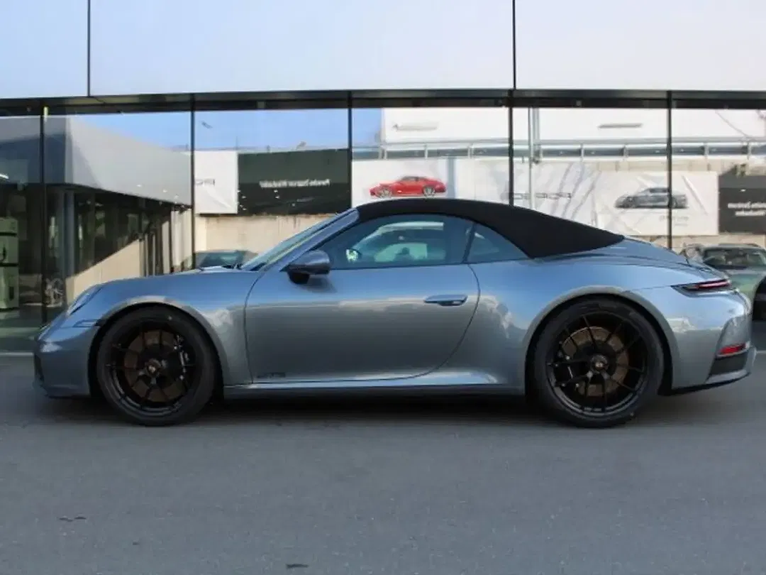 Porsche 992 Carrera 4 GTS Cabriolet - foto 2