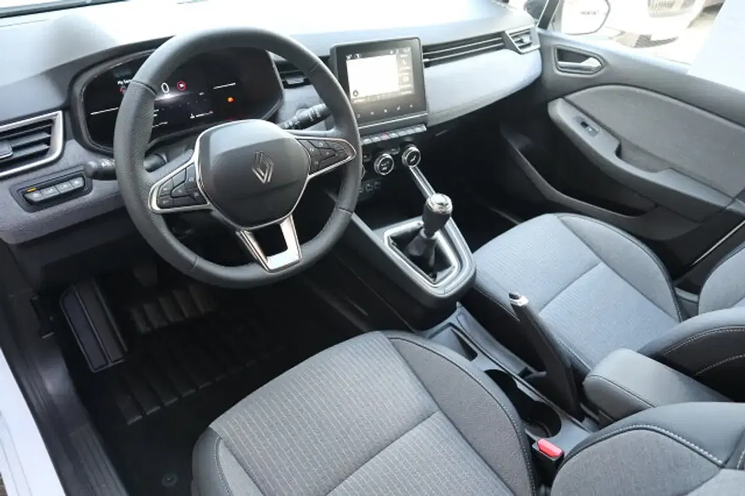 Renault Clio - Thumbnail 6