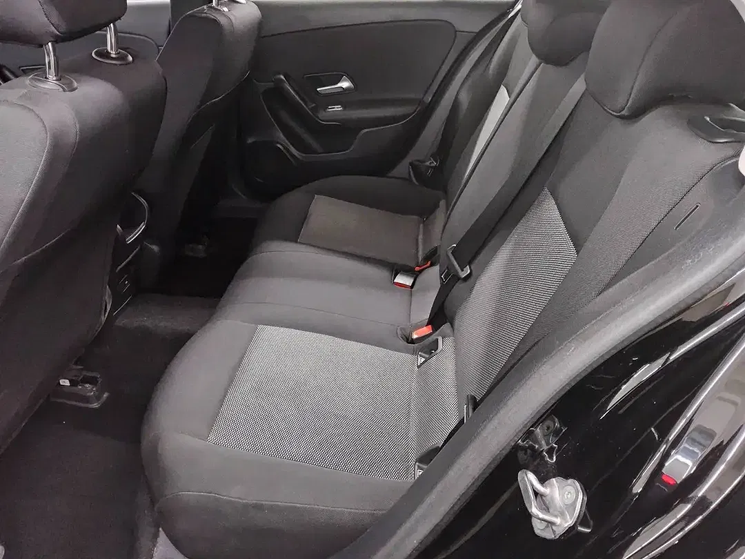 Mercedes-Benz A 250 - Thumbnail 7