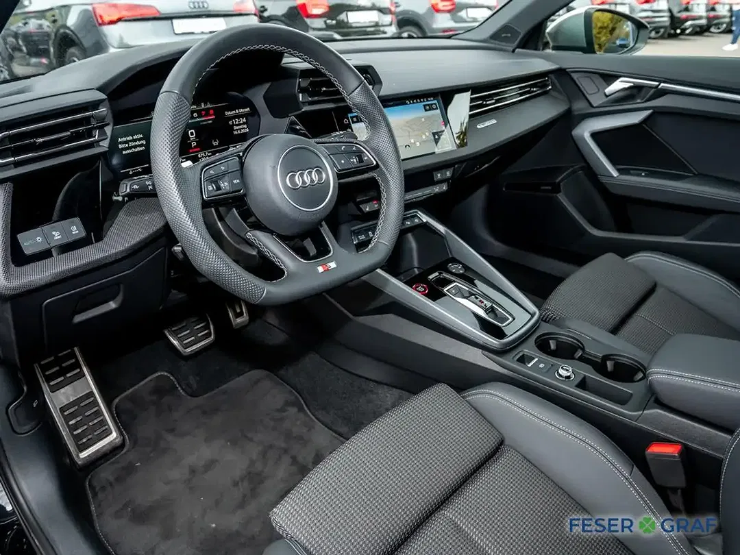 Audi S3 - Thumbnail 3