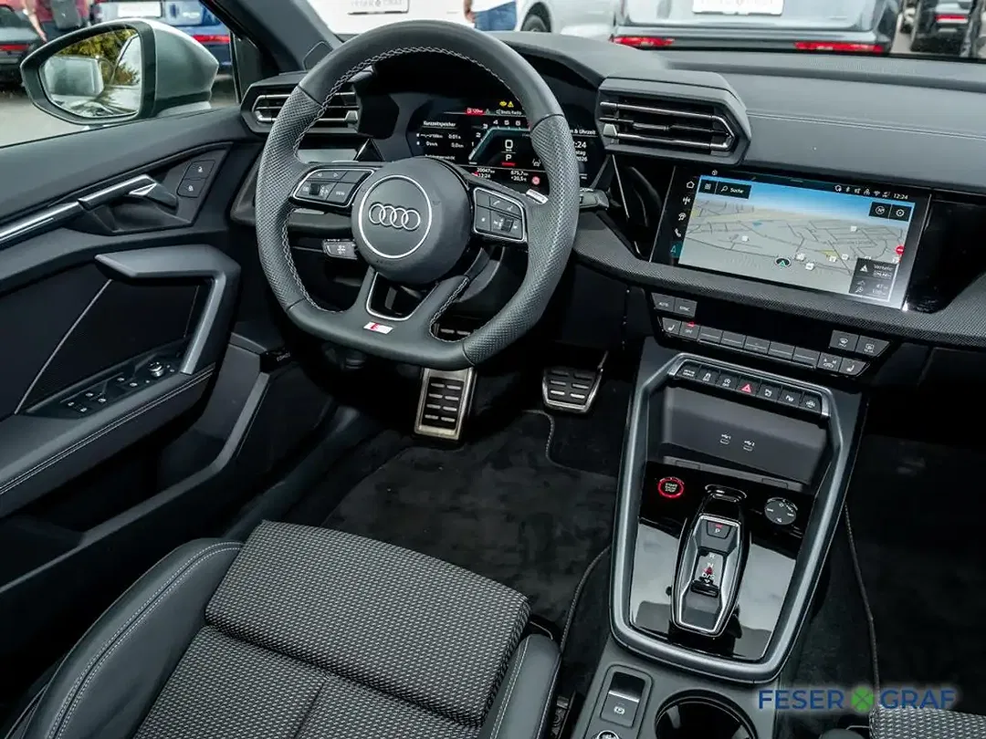 Audi S3 - Thumbnail 4