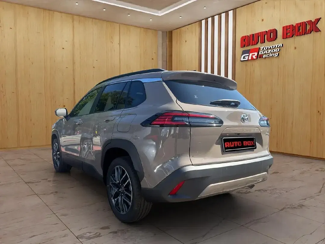 Toyota Corolla Cross - Thumbnail 7
