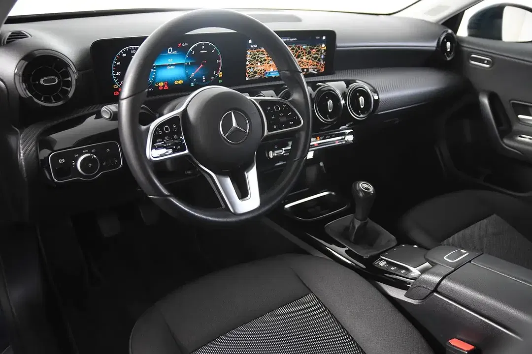 Mercedes-Benz A 180 - Thumbnail 10