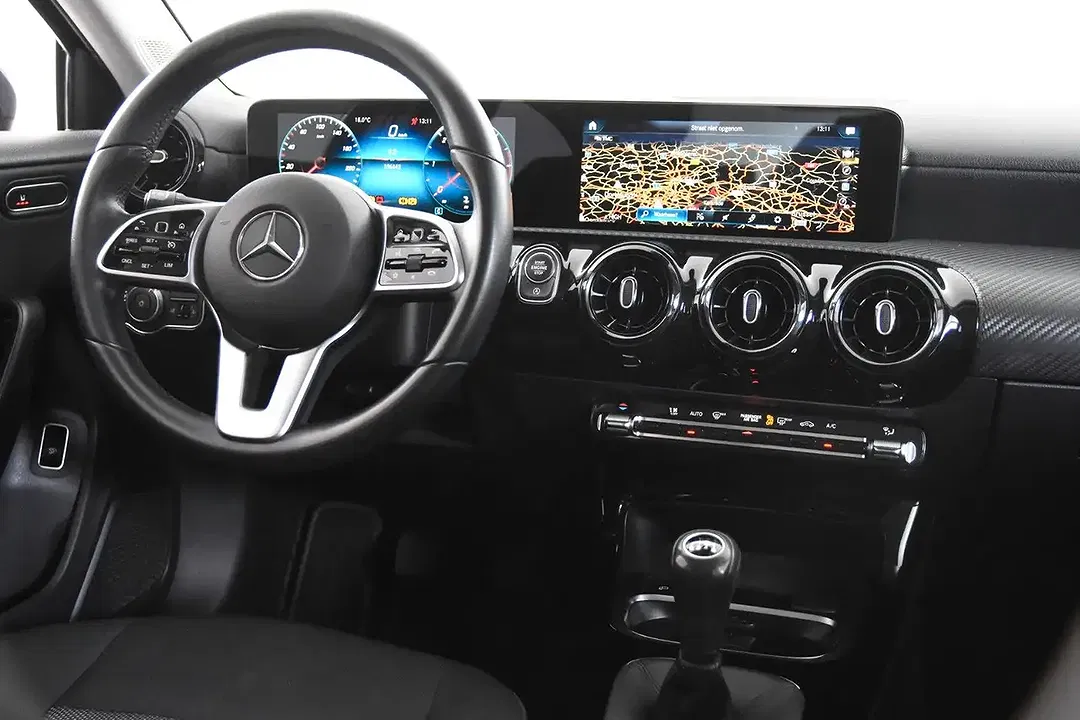 Mercedes-Benz A 180 - Thumbnail 11