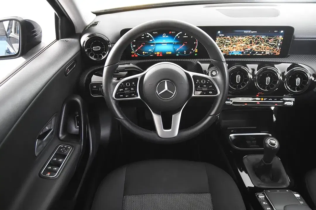 Mercedes-Benz A 180 - Thumbnail 12