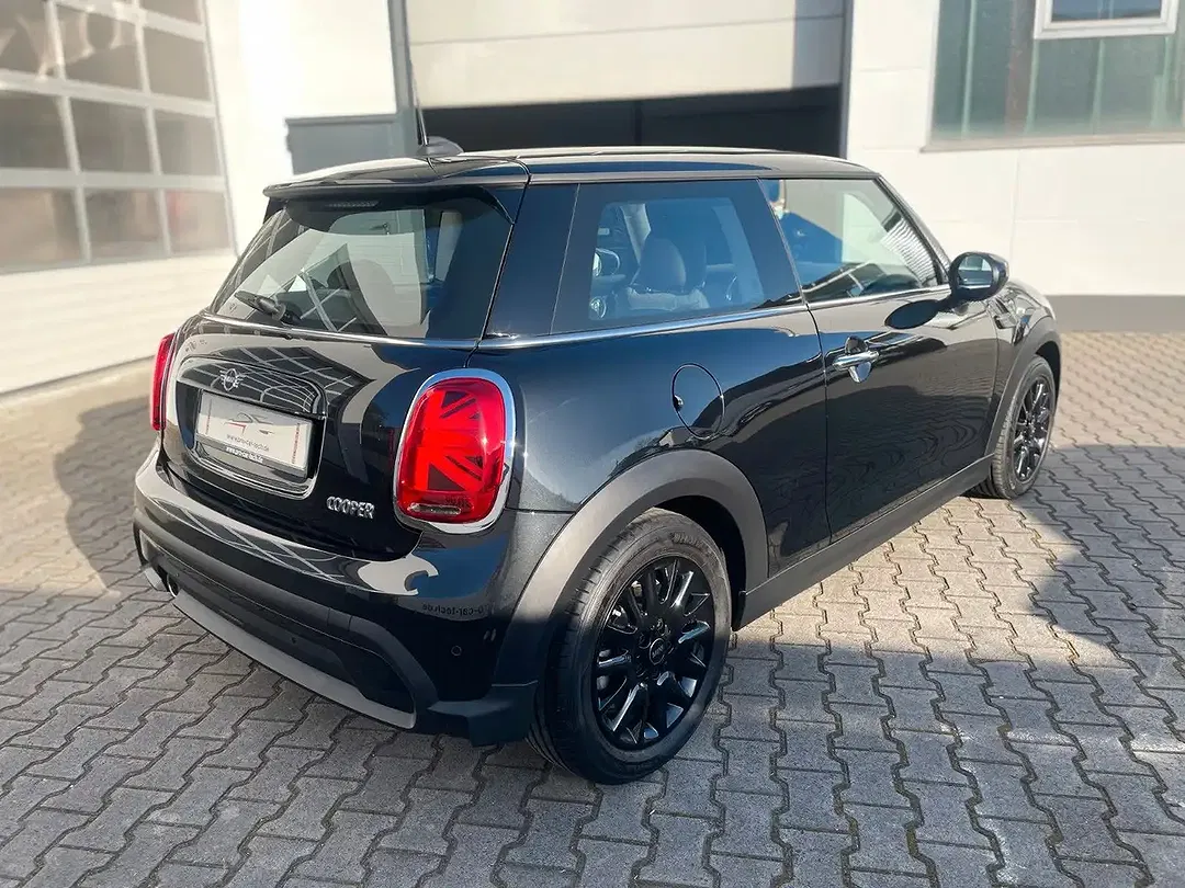 MINI Cooper - Thumbnail 6