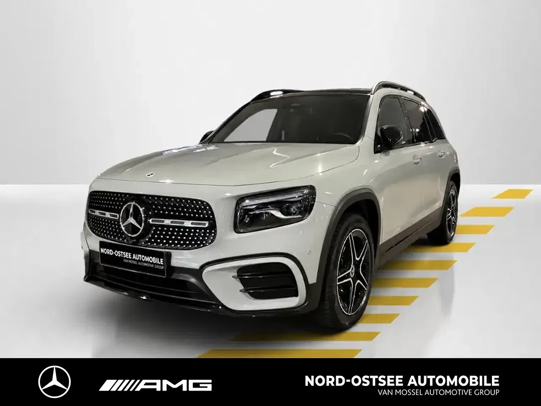 Mercedes-Benz GLB 200 AMG Night - foto 1