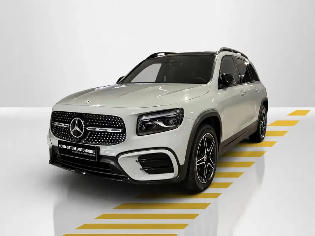 Mercedes-Benz GLB 200 AMG Night - foto 2