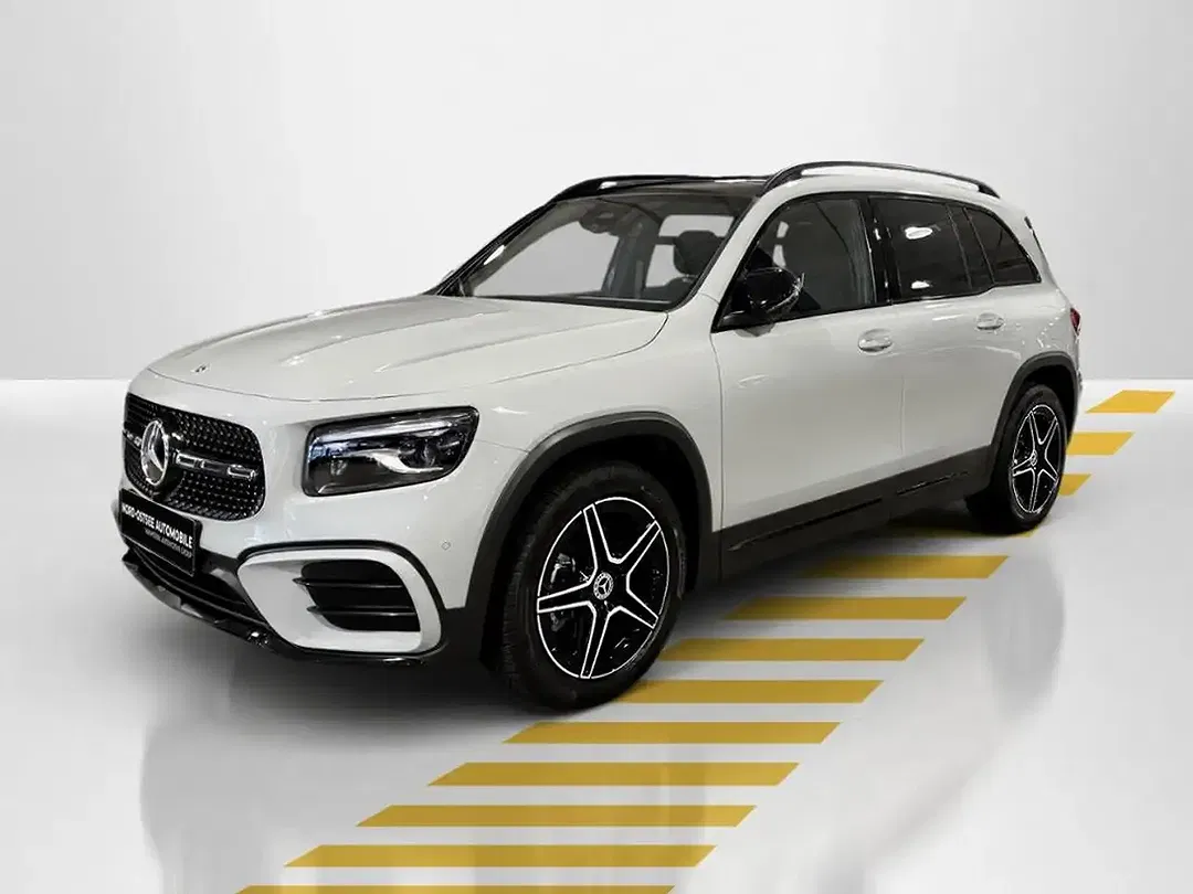 Mercedes-Benz GLB 200 - Thumbnail 3