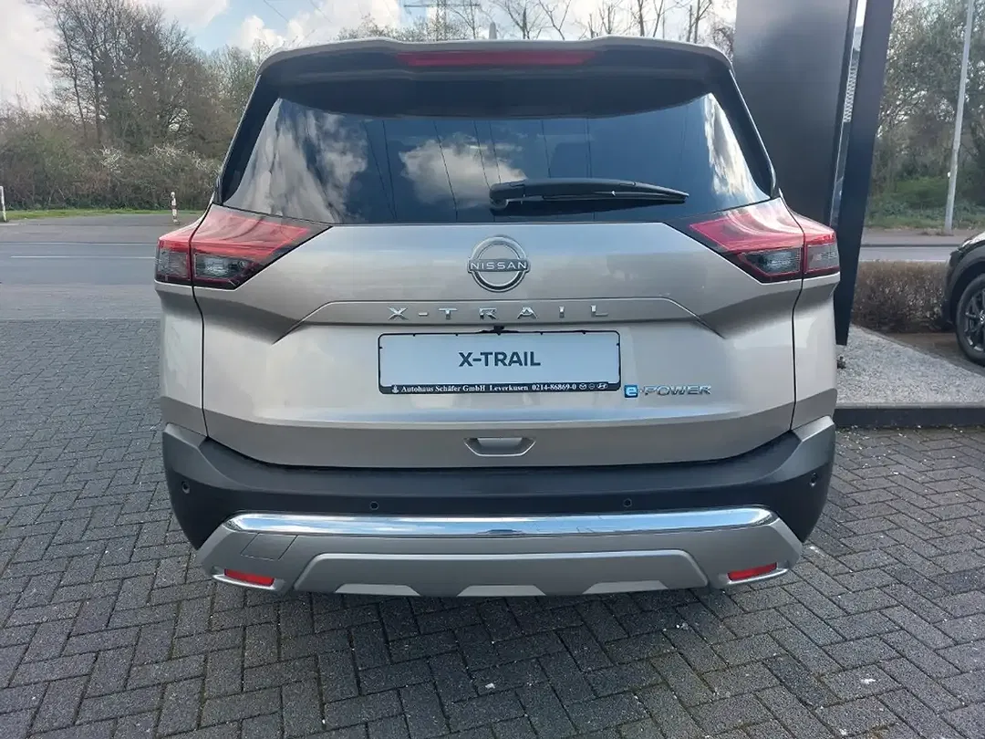 Nissan X-Trail - Thumbnail 4