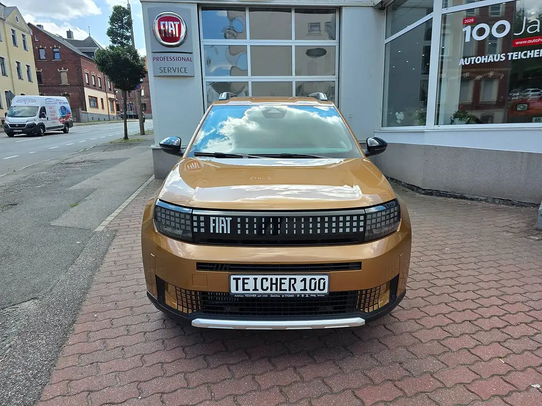 Fiat Grande Panda - Thumbnail 1