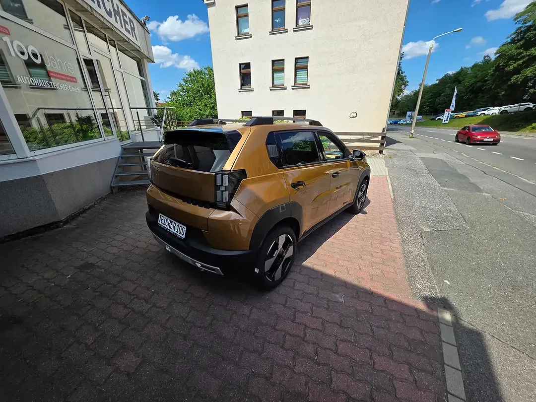 Fiat Grande Panda - Thumbnail 12