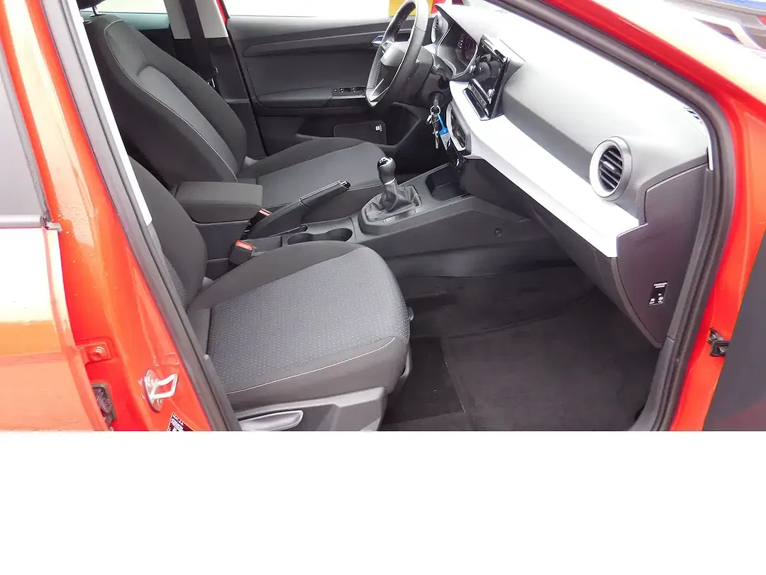 SEAT Ibiza - Thumbnail 11