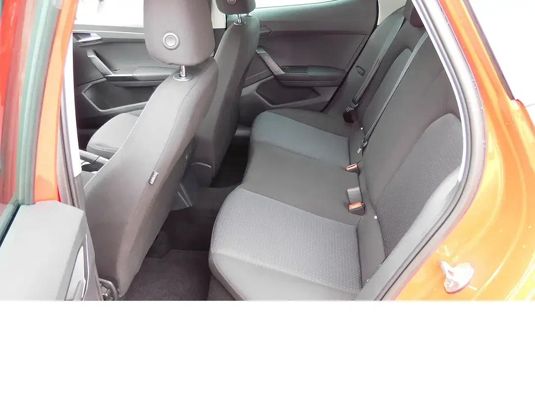 SEAT Ibiza - Thumbnail 12
