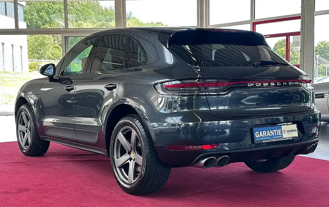 Porsche Macan - Thumbnail 5