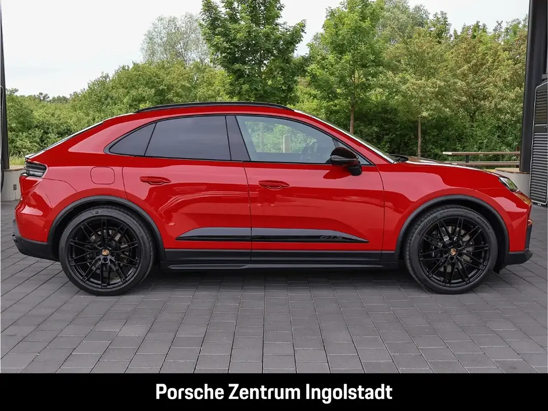 Porsche Macan - Thumbnail 12