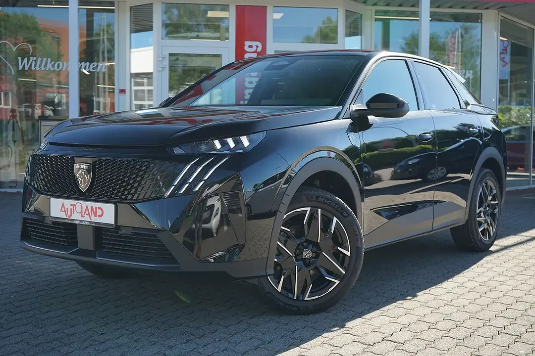 Peugeot 3008 - Thumbnail 1
