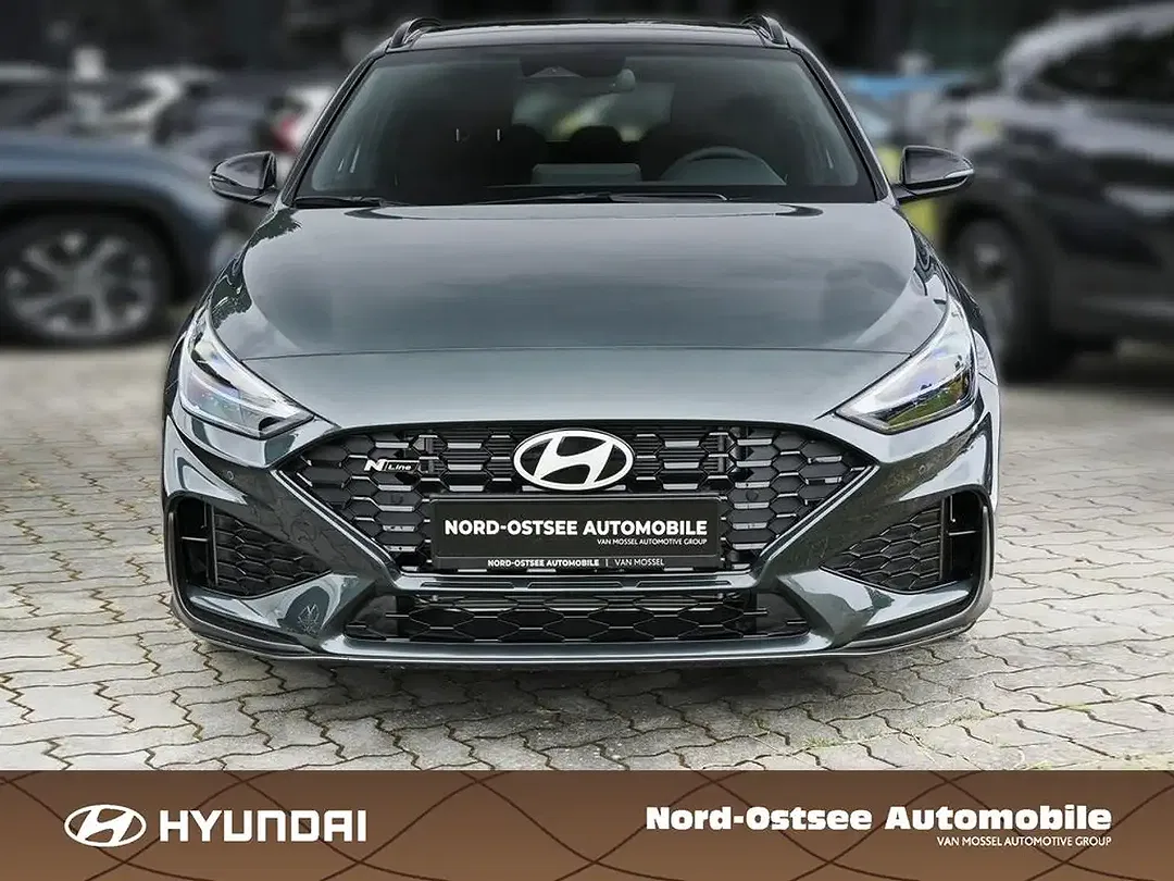 Hyundai i30 - Thumbnail 3