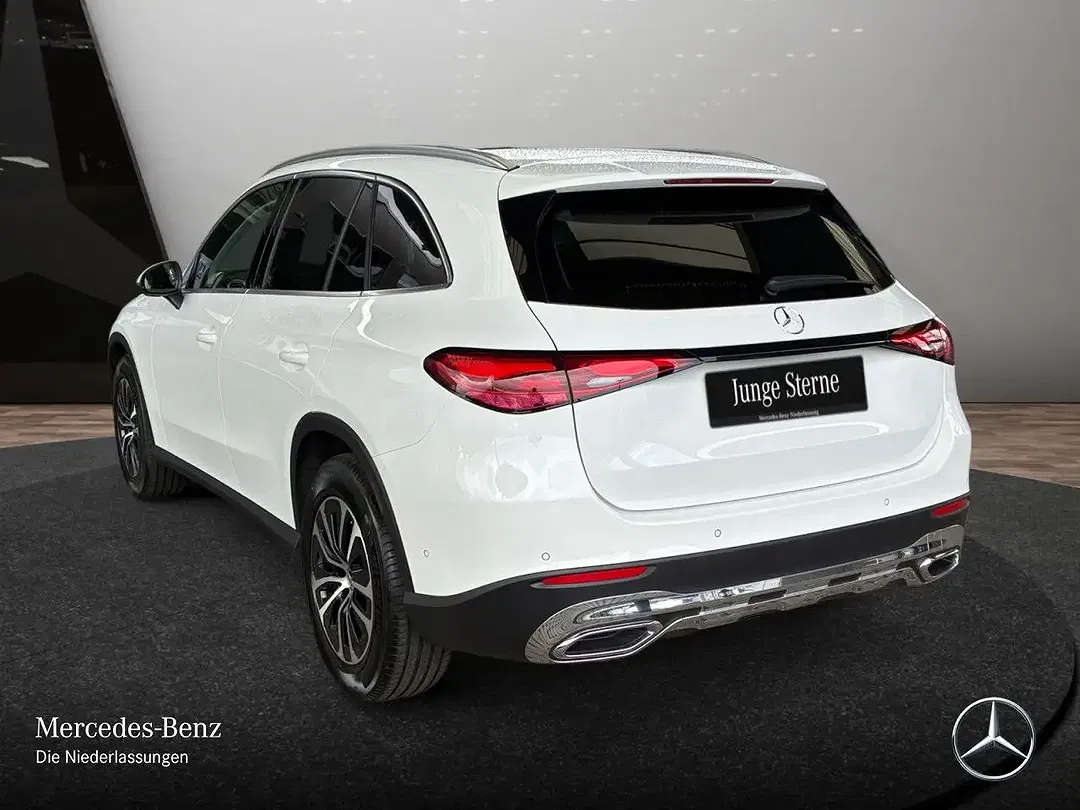 Mercedes-Benz GLC 220 - Thumbnail 9