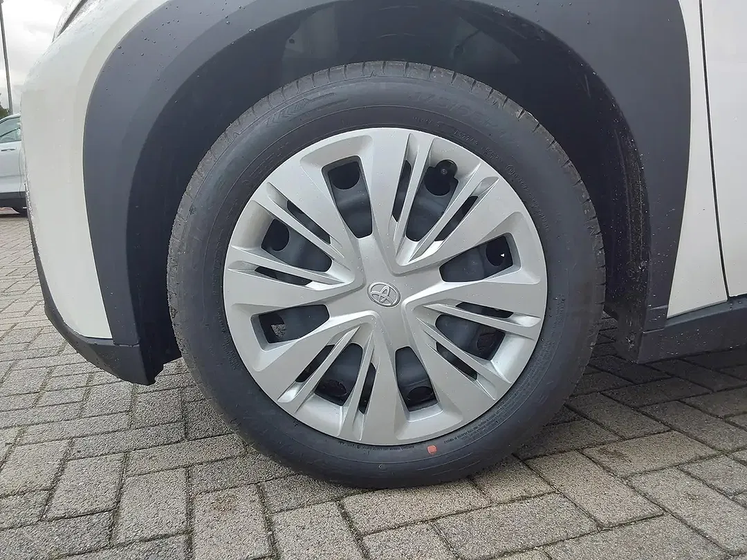 Toyota Aygo X - Thumbnail 15