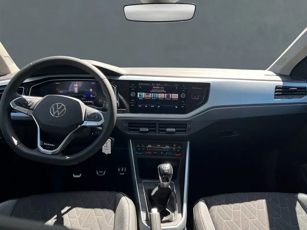 Volkswagen Polo - Thumbnail 8