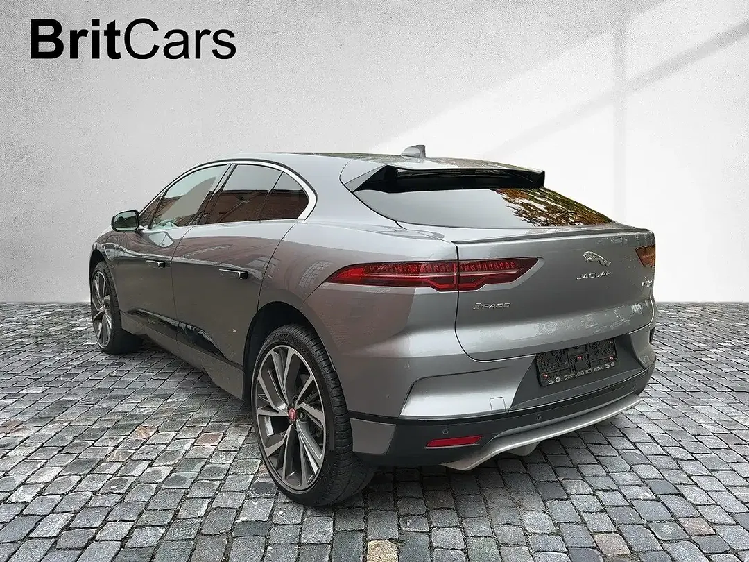 Jaguar I-Pace - Thumbnail 3