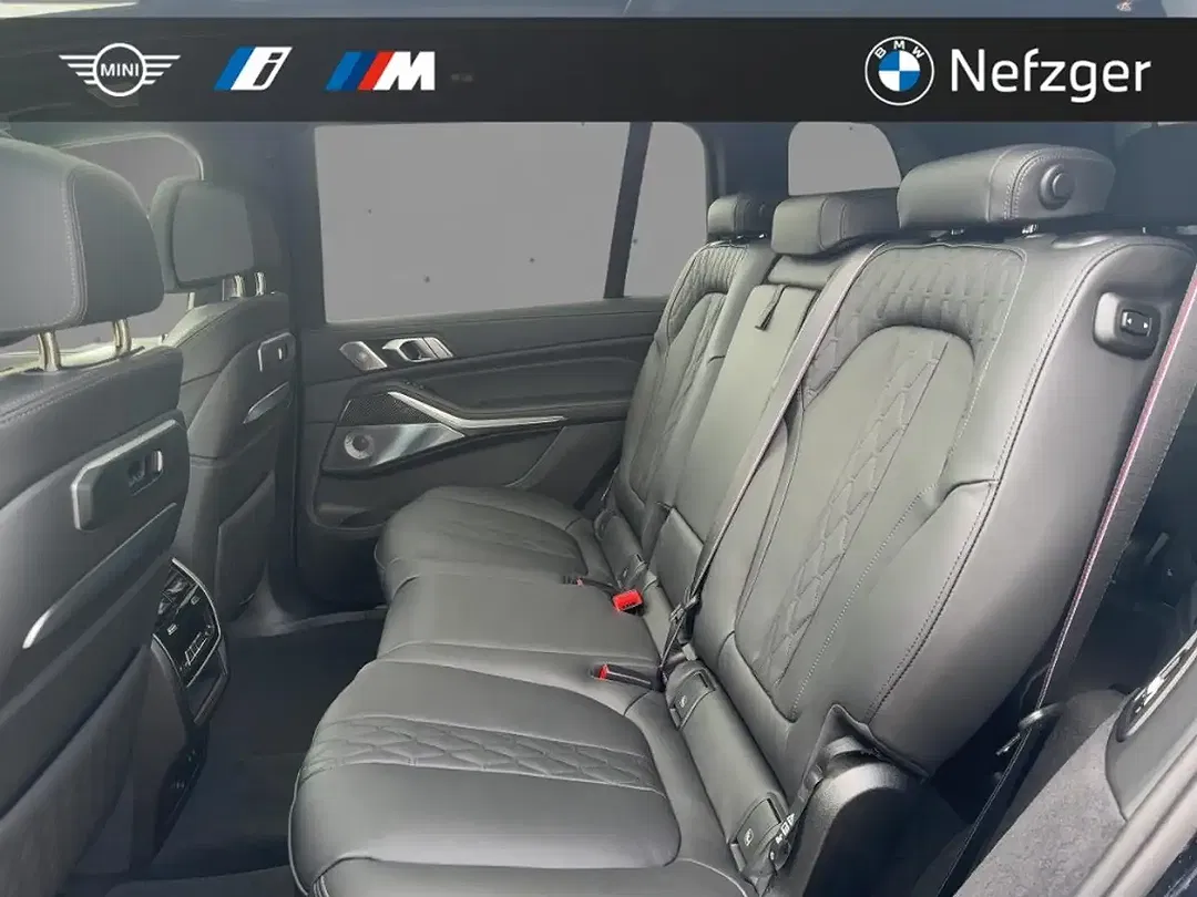BMW X7 - Thumbnail 8