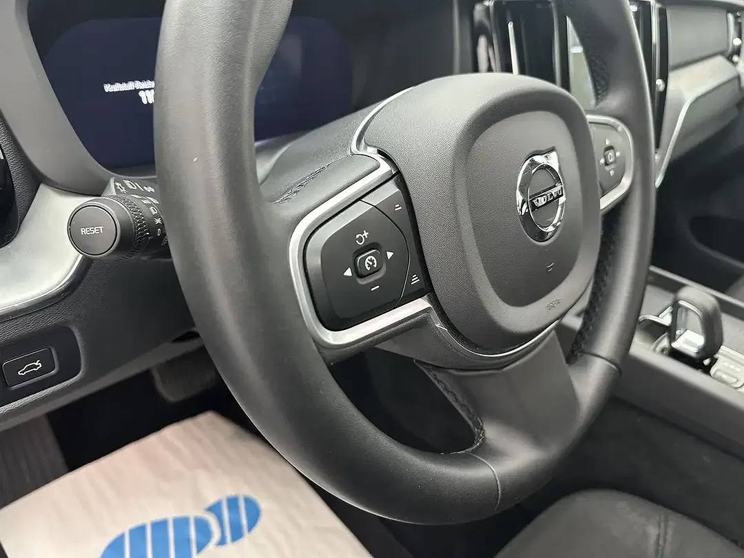 Volvo XC60 - Thumbnail 14