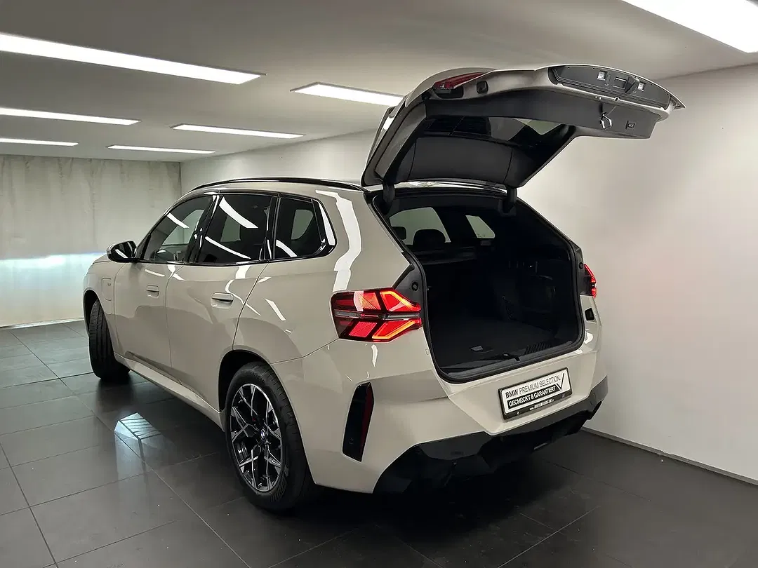 BMW X3 - Thumbnail 13