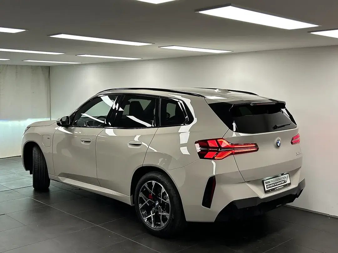BMW X3 - Thumbnail 3
