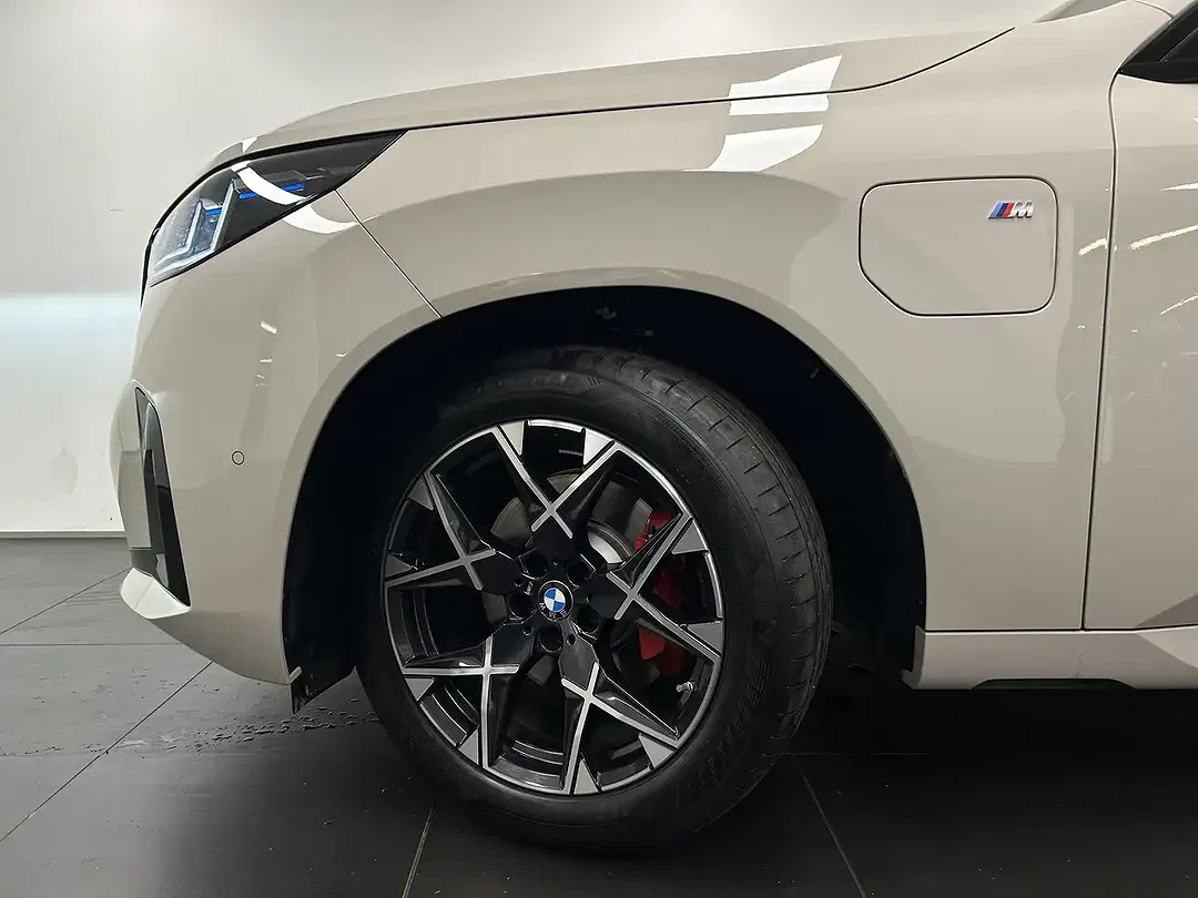 BMW X3 - Thumbnail 9