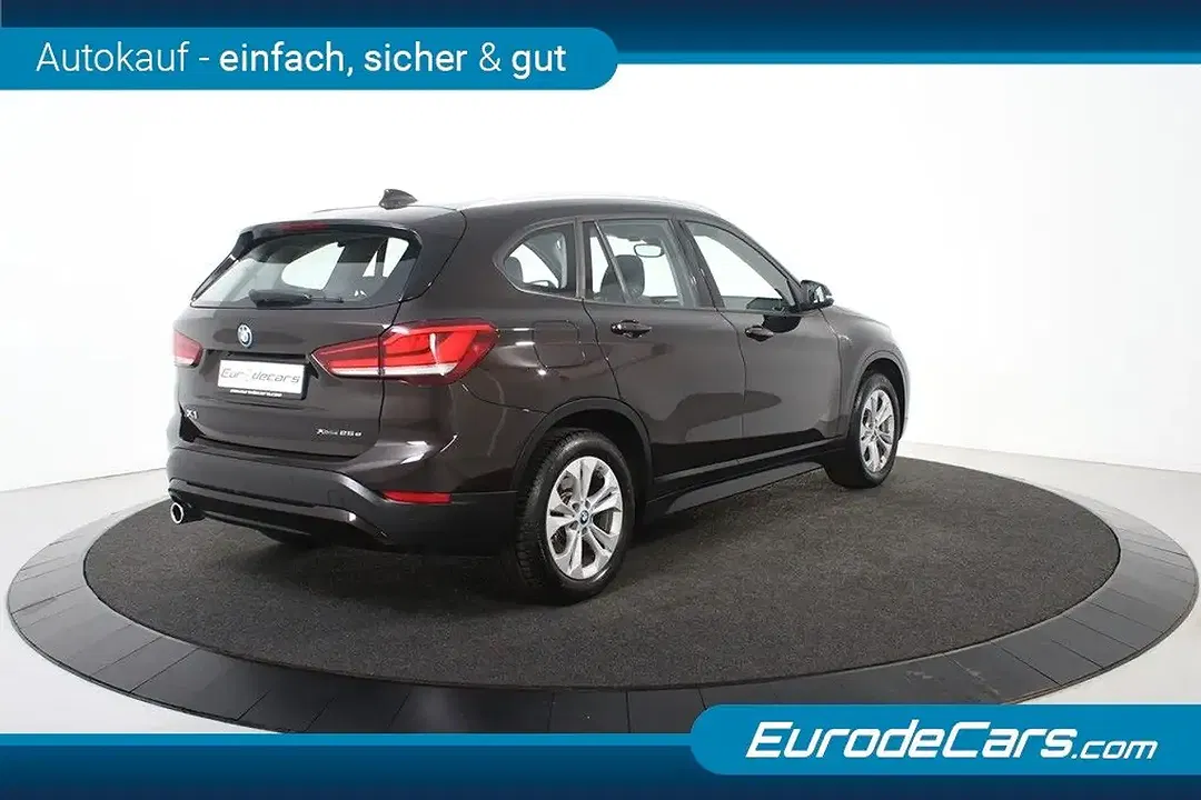 BMW X1 - Thumbnail 7
