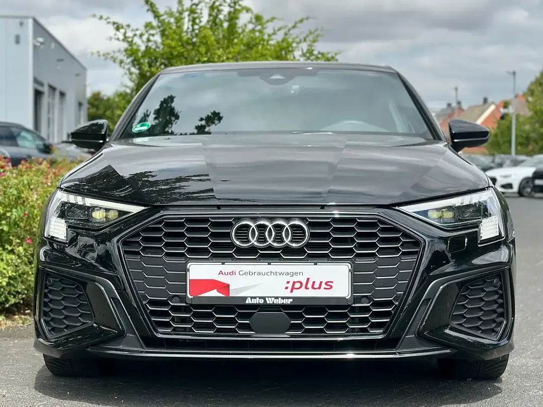 Audi A3 - Thumbnail 2