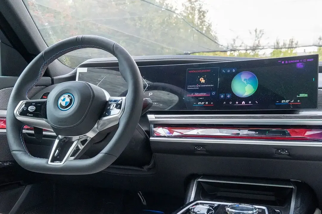 BMW 760 - Thumbnail 13