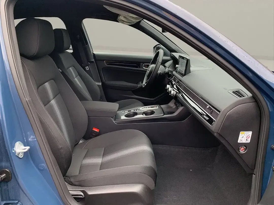 Honda Civic - Thumbnail 15