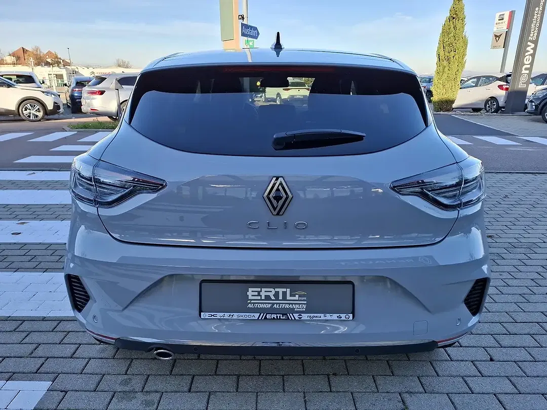 Renault Clio - Thumbnail 7
