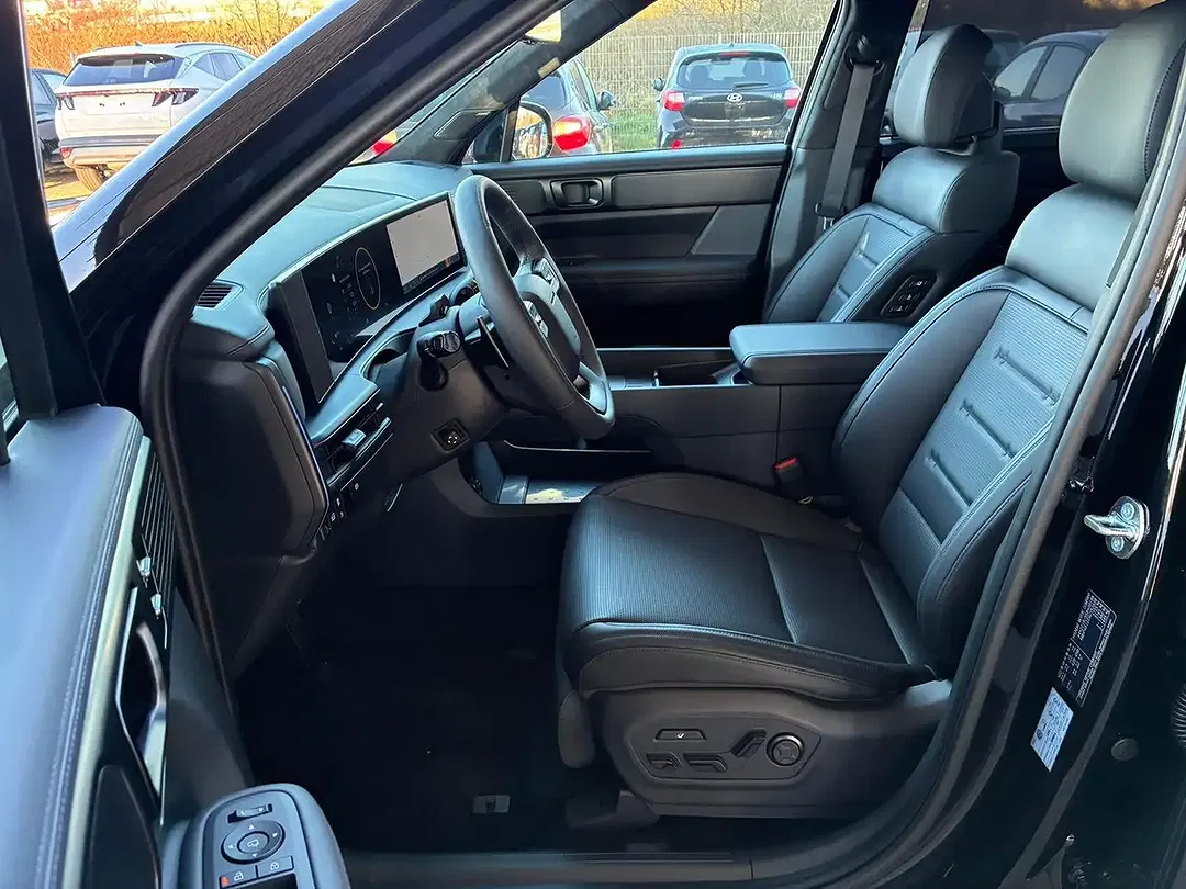 Hyundai SANTA FE - Thumbnail 6